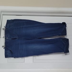 Faded Glory Capri Jeans